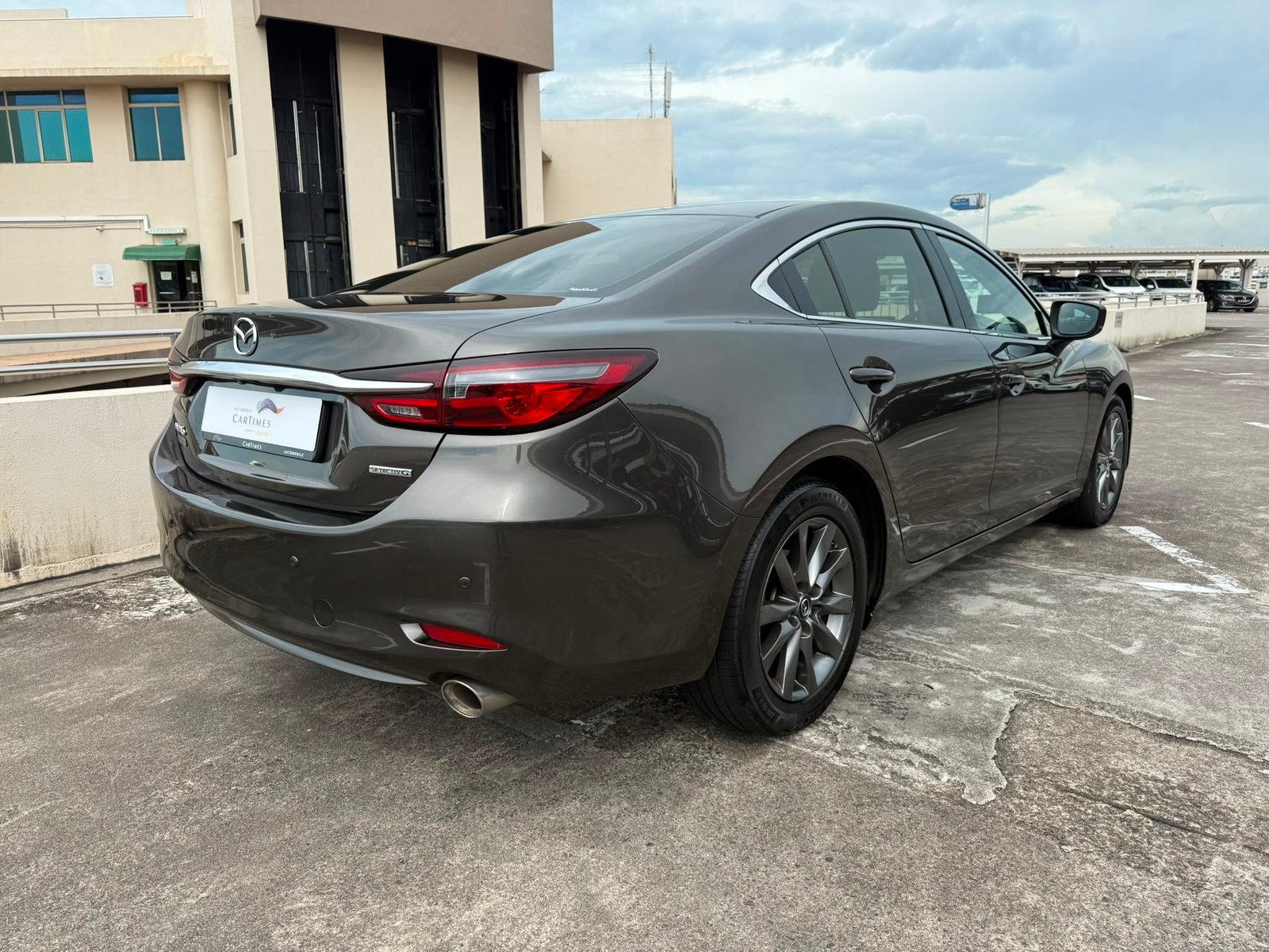 Mazda 6 2.0 Executive photo 2